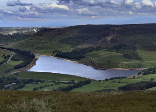 dovestones reservoir